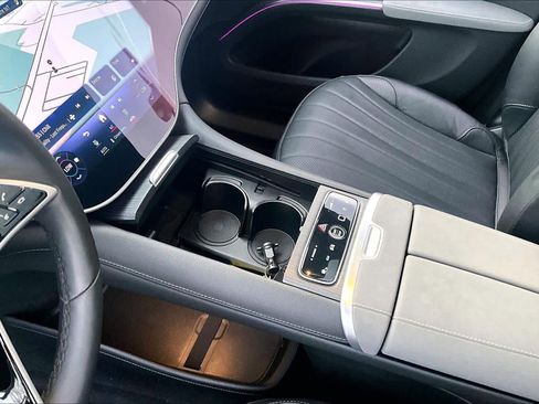 Certified 2024 Mercedes-Benz EQS 450+ 4MATIC SUV image 16