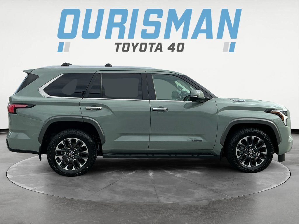Used 2024 Toyota Sequoia Limited w/ Tow Technology Package AWD/4WD image 8