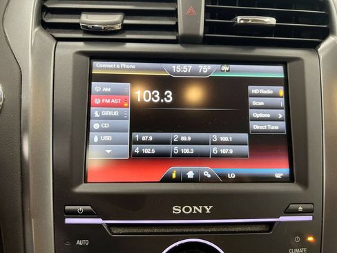 Used 2014 Ford Fusion Titanium FWD image 14