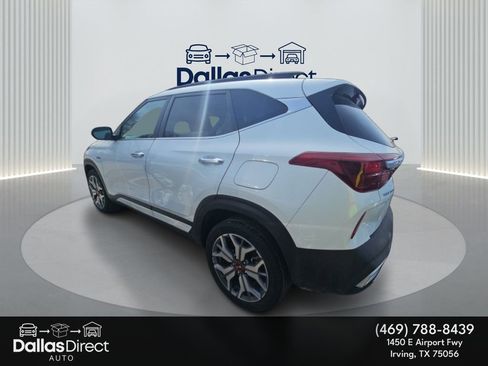 Used 2021 Kia Seltos SX w/ SX Sunroof Package image 8
