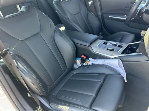 Used 2025 BMW 330i Sedan RWD image 11