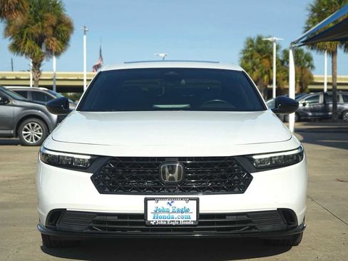 Used 2024 Honda Accord Sport image 6