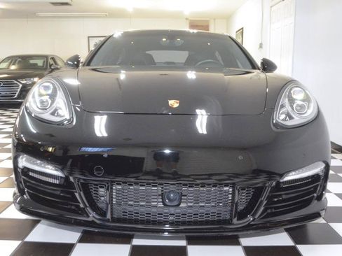 Used 2016 Porsche Panamera Turbo image 4