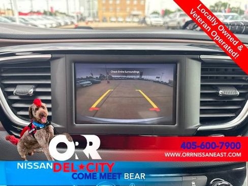 Used 2023 Chrysler Voyager LX FWD image 18