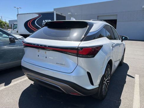 Used 2024 Lexus RX 350 Premium Plus w/ Convenience Package FWD image 5