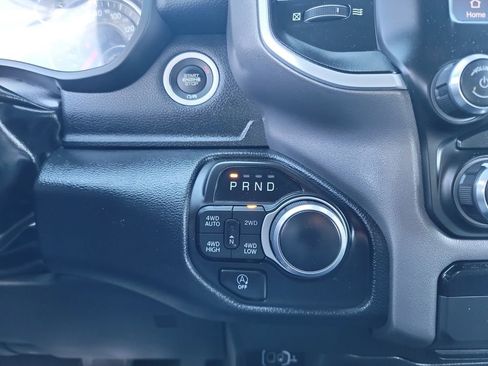 Used 2022 RAM 1500 Big Horn AWD/4WD image 11