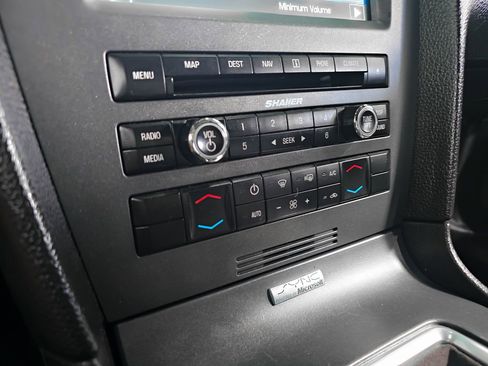 Used 2012 Ford Mustang Shelby GT500 w/ Electronics Pkg image 29