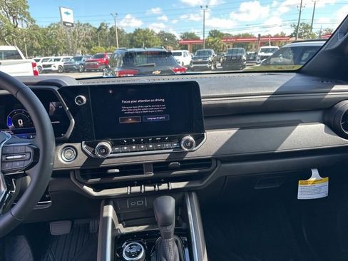 New 2026 Chevrolet Colorado Trail Boss image 3