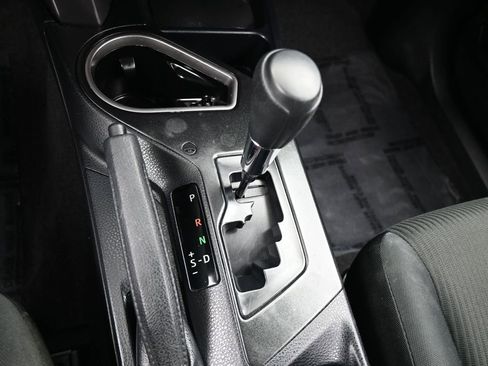 Used 2017 Toyota RAV4 LE image 25