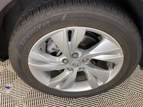 Used 2024 Buick Encore GX Preferred FWD image 4