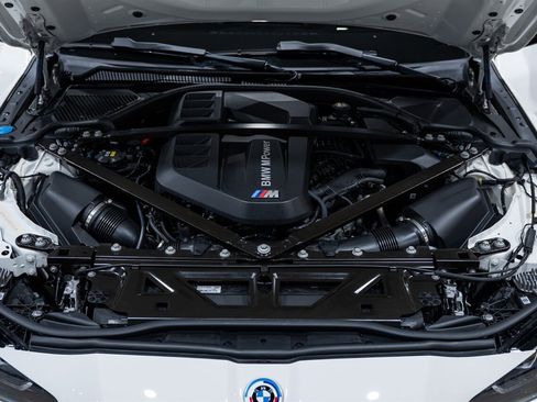 Used 2022 BMW M4 xDrive Competition w/ Executive Package AWD/4WD image 38