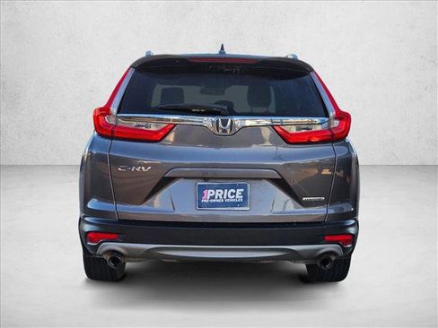 Used 2019 Honda CR-V Touring image 6