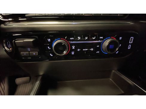 Certified 2023 Chevrolet Silverado 1500 LTZ image 18