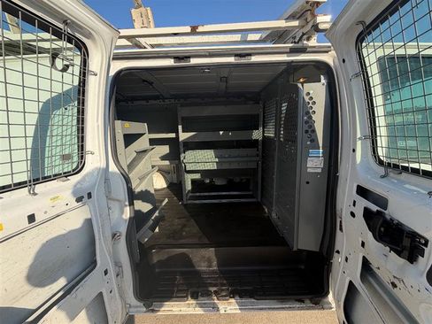 Used 2015 Chevrolet Express 2500 image 10