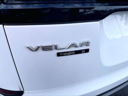 Used 2020 Land Rover Range Rover Velar S AWD/4WD image 24
