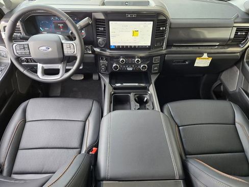 New 2026 Ford F250 Lariat w/ Black Appearance Package image 19