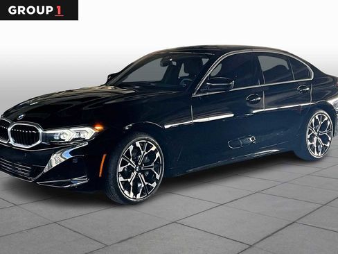 Used 2025 BMW 330i Sedan w/ Premium Package image 1