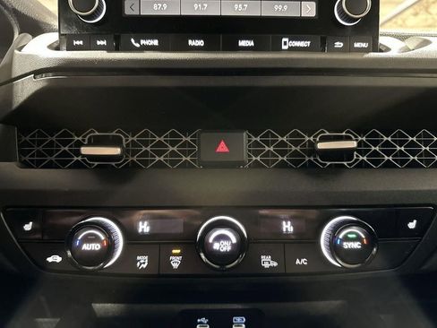 Used 2023 Honda Accord EX image 17