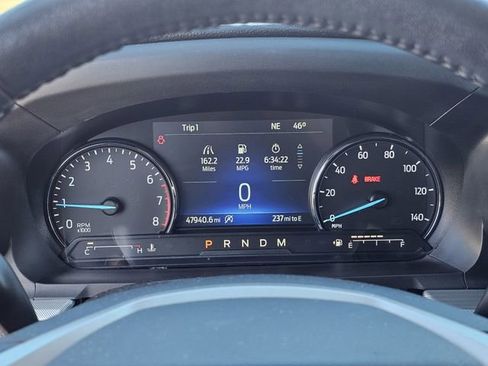 Used 2021 Ford Explorer XLT w/ Equipment Group 202A image 11