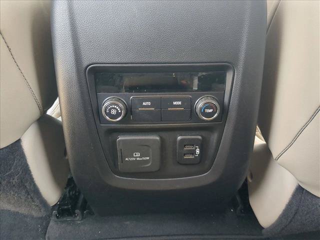 Used 2018 Buick Enclave Essence FWD image 17