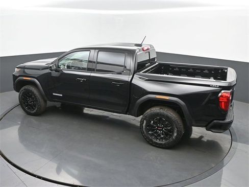 New 2026 GMC Canyon Elevation w/ Convenience Package image 40