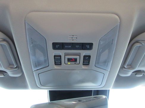 Used 2025 Toyota RAV4 Limited w/ Weather Package image 19