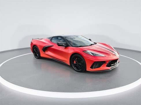 Used 2021 Chevrolet Corvette Stingray Premium Conv w/ Z51 Performance Package image 2