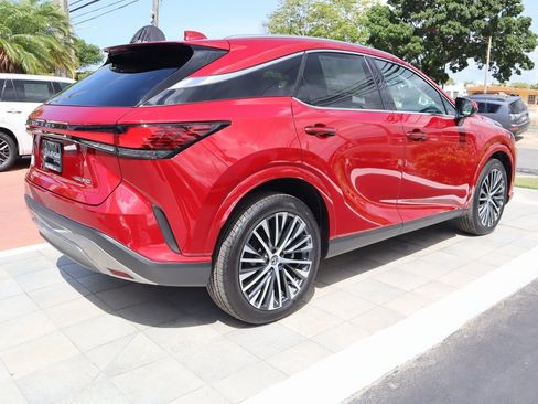 Used 2025 Lexus RX 350 FWD image 5