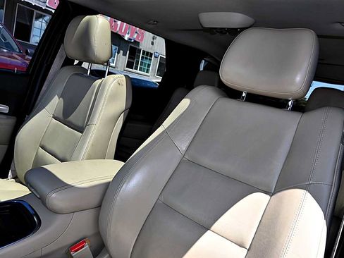 Used 2017 Dodge Durango GT w/ Premium Group RWD image 19