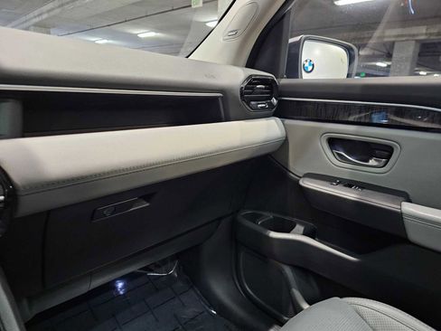 Used 2023 Honda Pilot Elite image 21