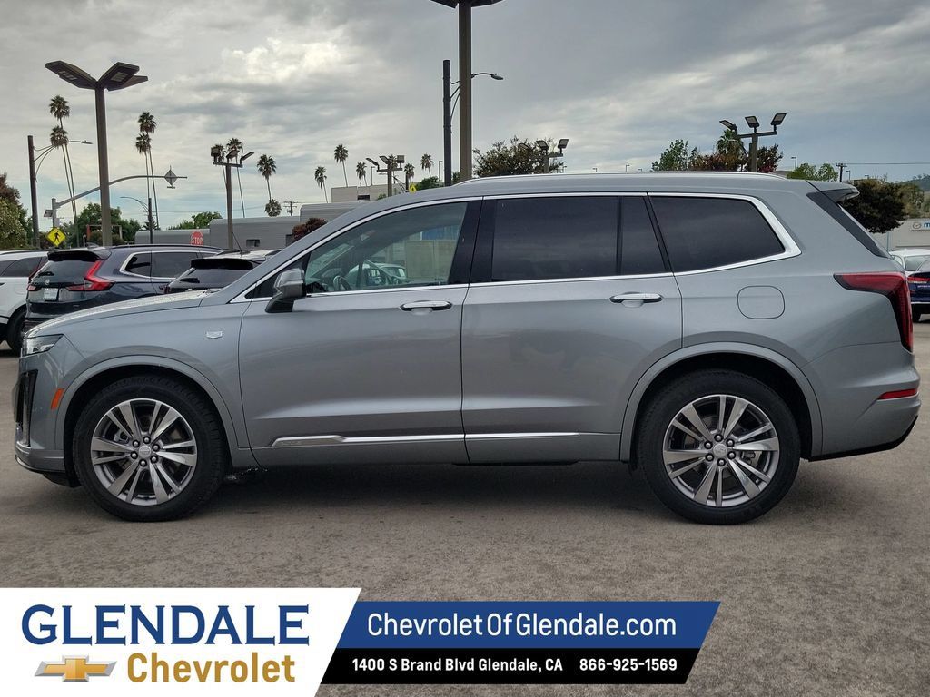 Used 2024 Cadillac XT6 Premium Luxury FWD image 14