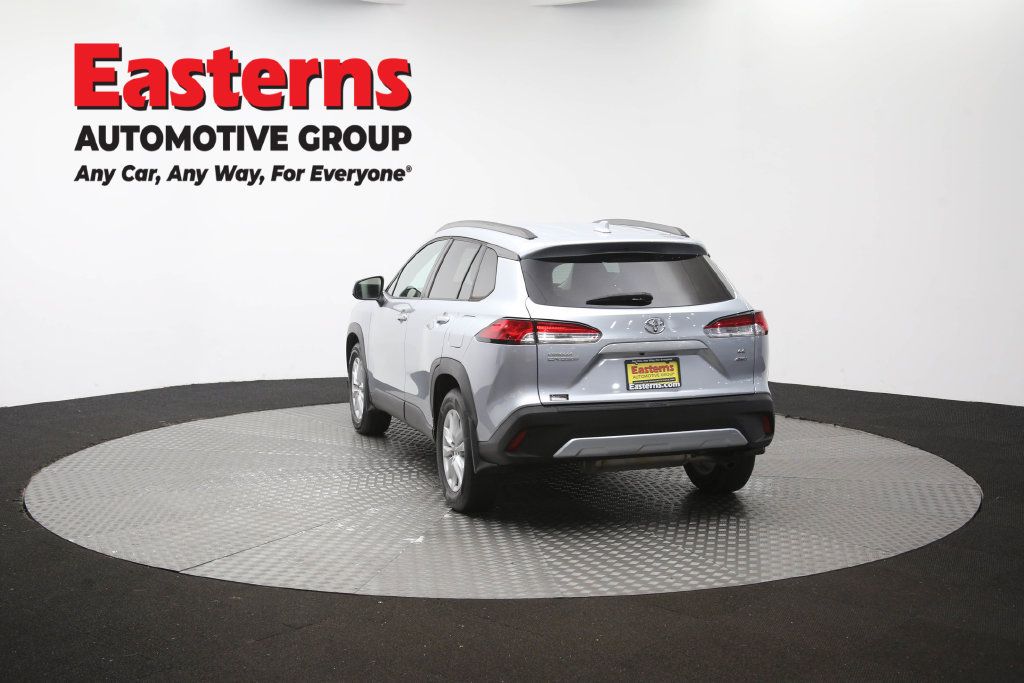 Used 2022 Toyota Corolla Cross LE AWD/4WD image 64