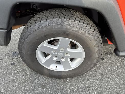 Used 2015 Jeep Wrangler Sport w/ Quick Order Package 24S image 19