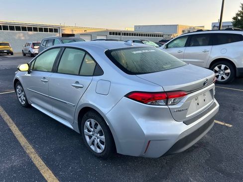 Used 2023 Toyota Corolla LE FWD image 8