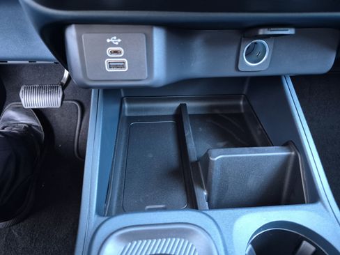 New 2025 Ford Maverick XL image 27