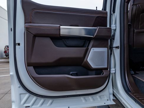 Used 2026 Ford F450 King Ranch w/ Chrome Package image 37