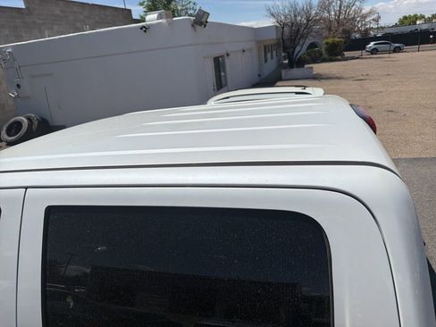 Used 2017 GMC Sierra 1500 SLT AWD/4WD image 16