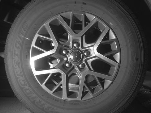 Used 2025 Jeep Wrangler Sahara image 15