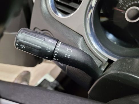 Used 2013 Ford Mustang Convertible image 31