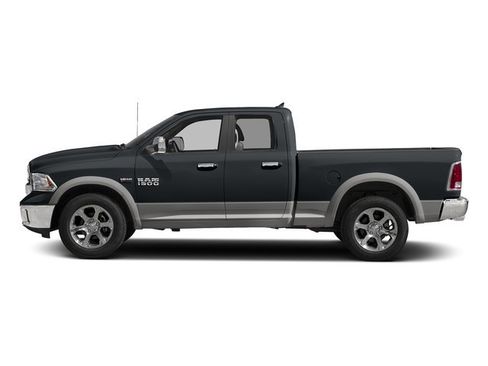 Used 2016 RAM 1500 Laramie w/ Convenience Group AWD/4WD image 3