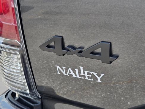 Used 2023 Toyota Tacoma TRD Pro AWD/4WD image 35