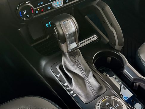 Used 2024 Ford Bronco Outer Banks image 20