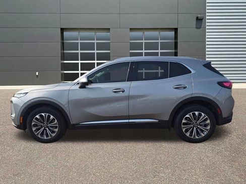 Used 2024 Buick Envision Preferred AWD/4WD image 9