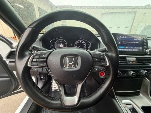 Used 2021 Honda Accord Sport image 25