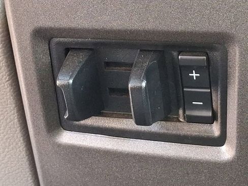 Used 2022 Ford F250 XL w/ Power Equipment Group image 28