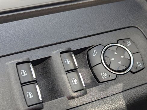 Used 2020 Ford F150 Lariat image 18