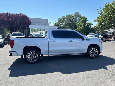 Used 2026 GMC Sierra 1500 Denali Ultimate AWD/4WD image 10