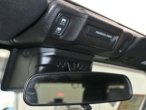 Used 2024 Jeep Wrangler Sport S AWD/4WD image 22