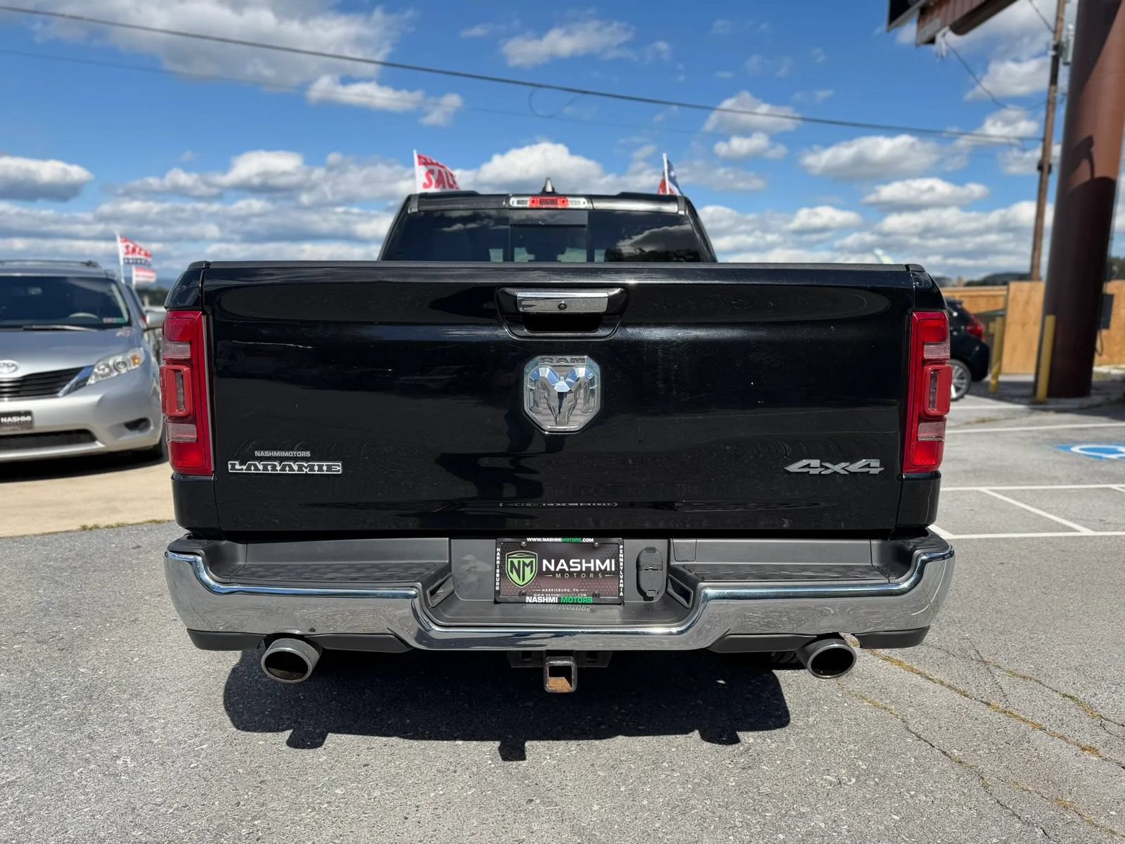 Used 2020 RAM 1500 Laramie AWD/4WD image 4