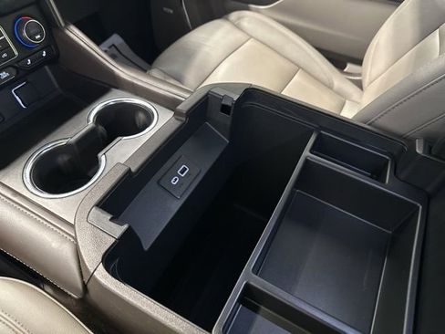 Used 2023 Chevrolet Tahoe LT image 31